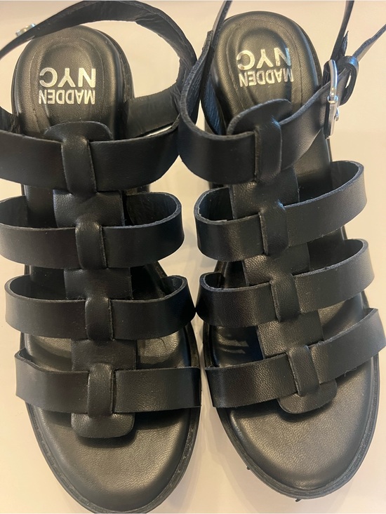 Madden Nyc Shoes - Madden NYC Women's Black Multi-Strap Sandals